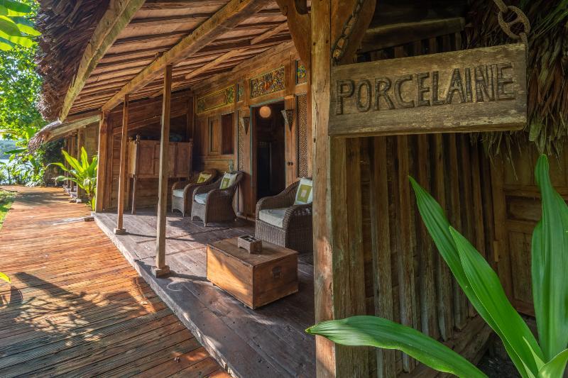 Ratua Private Island Resort Aimbuei Bay Exterior foto